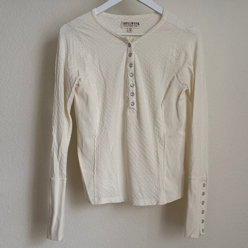 Idyllwind Ivory Long-Sleeve Henley Top with Snap Placket S
